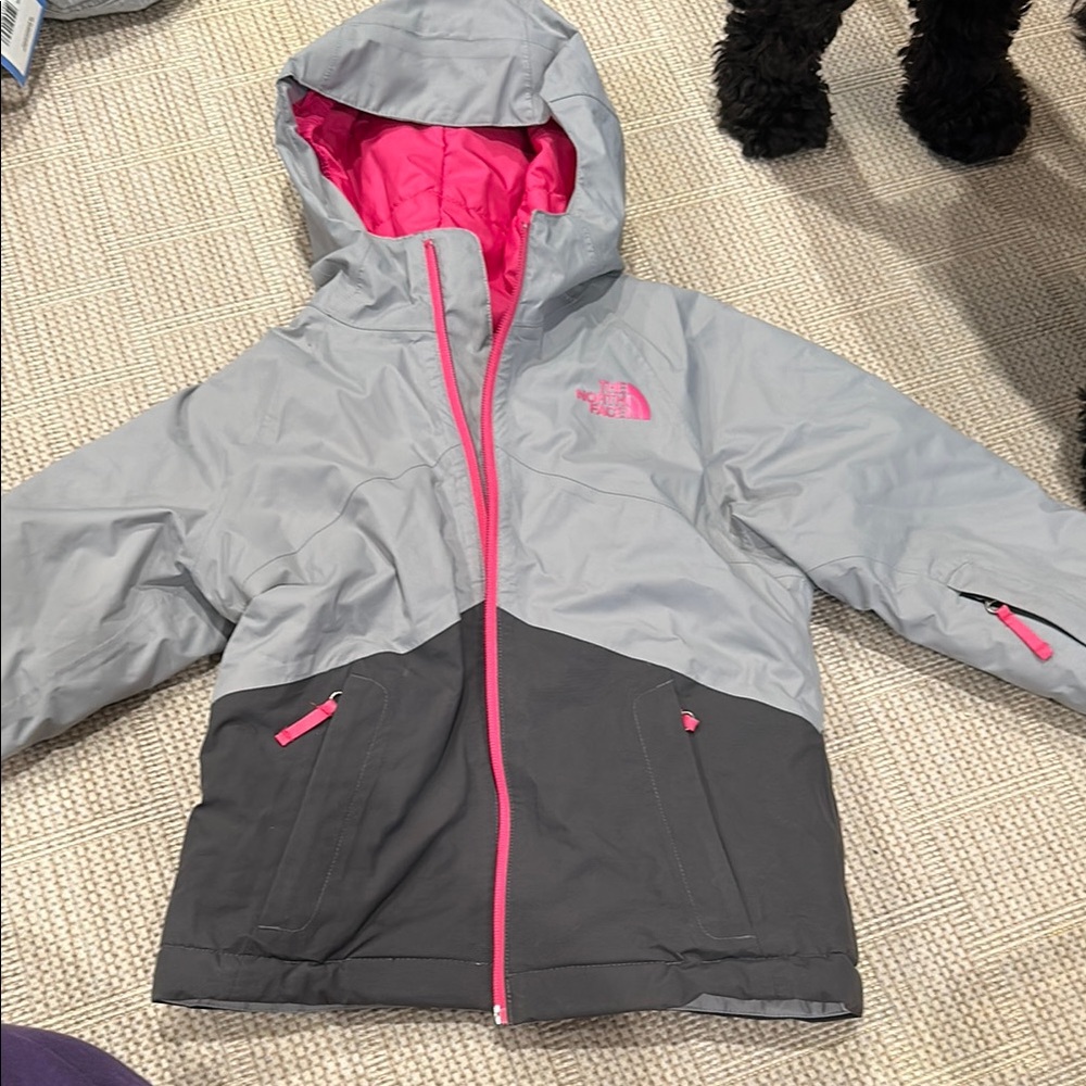 Northface Gray and Pink Hooded Ski Jacket size 5/xxs